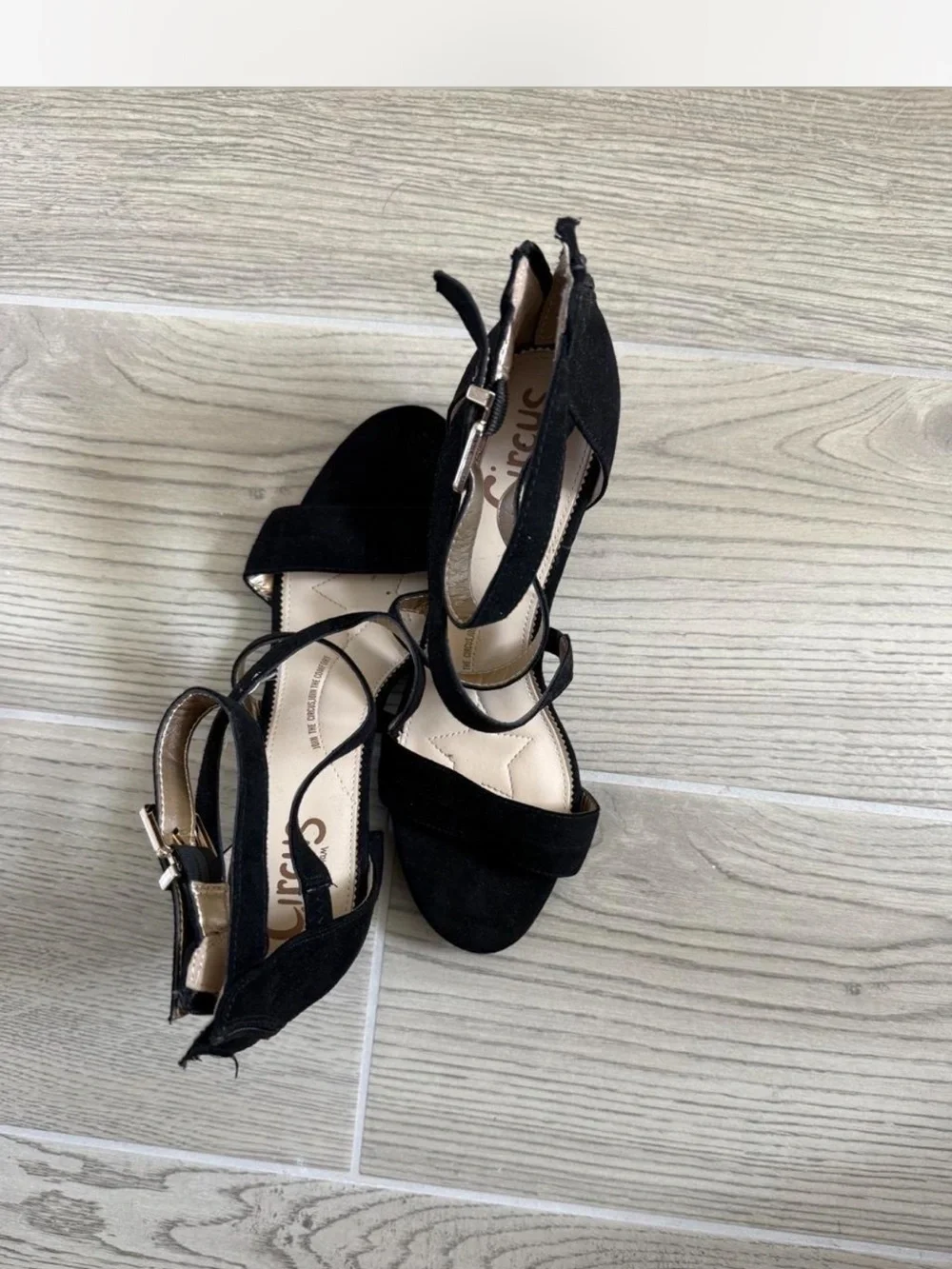 Circus by Sam Edelman stylish black